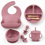 Silicone baby feeding set in dark pink