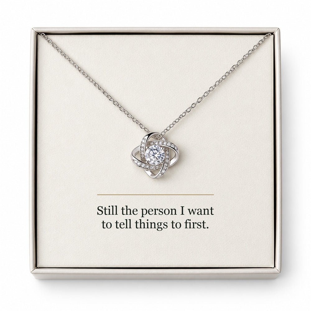 The Love Knot Necklace (Everyday)